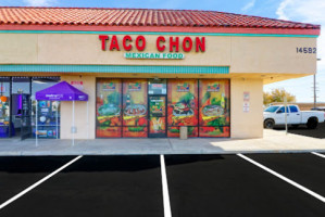 Taco Chon Mexican Grill outside