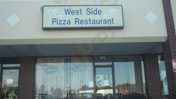West Side Pizza outside