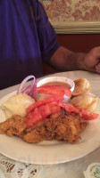 Mccutchen's Magnolia House Restaurants food