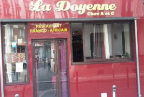 La Doyenne food