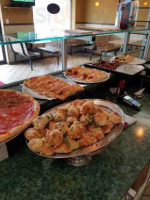 Giulianas Pizza And Pasta House food