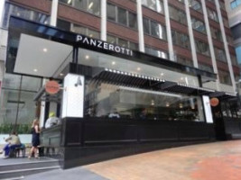 Panzerotti Cafe food