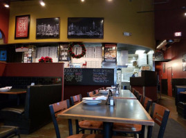 Hawthorne's New York Pizza And Huntersville food