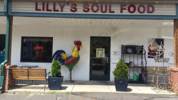 Lilly's Soul Food outside