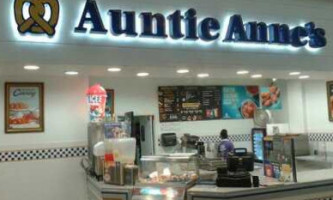 Auntie Anne's inside