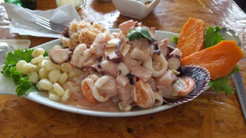 Puerto Med Restaurant food
