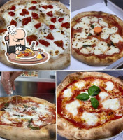 Da Livio Pizzeria D'asporto food