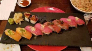 Xaun Fusion Sushi food
