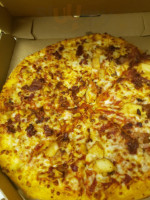Malta S Pizza food