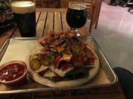 Plankowner Brewing Co. food