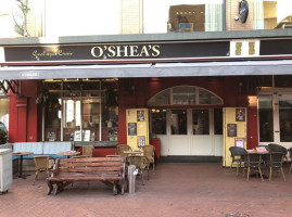 O'sheas Irish Pub inside