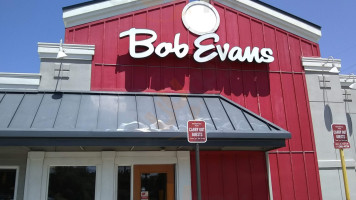 Bob Evans outside