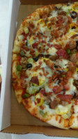 Gionino's Pizzeria of Solon, LLC food