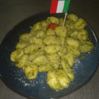 L' Italia A Tavola food