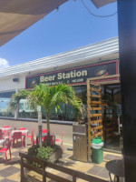 Beer Station San Andrés outside