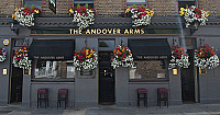 The Andover Arms inside