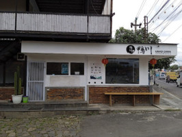 Bintang Songo Coffe Eatery outside