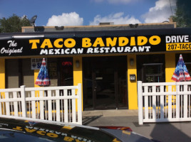 Taco Bandido outside