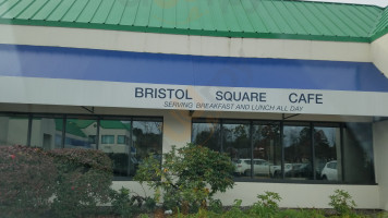Bristol Square Cafe outside