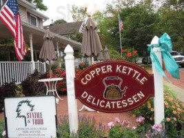 Copper Kettle Delicatessen outside