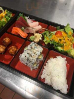 Liki Sushi Asian Bistro food