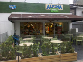 Alpina Market inside