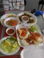 Tacos El Gavilan food