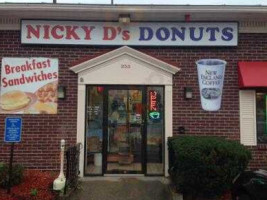 Nicky D's Donuts inside