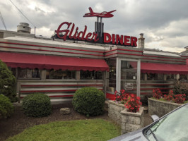 Glider Restaurant outside