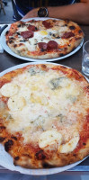 Pizza Sant'Antonio food