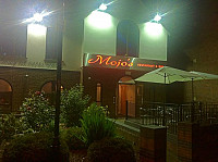 Mojo's Restaurant Bar outside