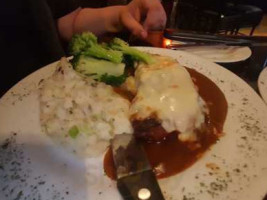 Tommy Fox's Public House food