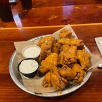 Hooters food