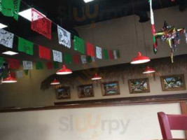 Tacos Tijuana inside