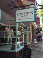Cake Box By Neelma inside