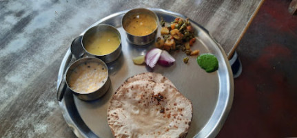 Sharma Bhojnalaya food