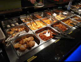 Buffet Royal food