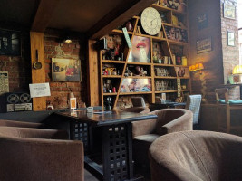 Kafe Pub inside