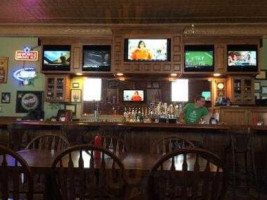 Willie's Sports Grill inside