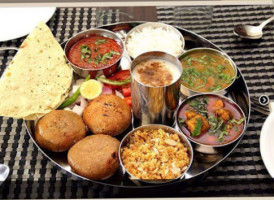 Jai Shree Hanuman Marwadi Bhojanalya food