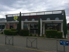 Casino Cafétéria outside