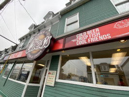 Ches's Famous Fish And Chips inside