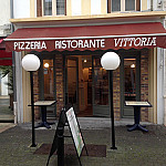 Pizzeria Vittoria inside