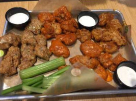 Buffalo Wild Wings food