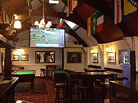County Arms inside
