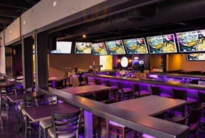 Chasers Sports Grill Rosemont Area inside