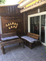 Calmos Cafe outside