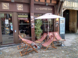 French Coffee Shop outside