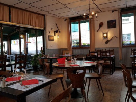 Pizzeria des Platanes food