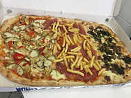 Pizzeria Pizza Vera food